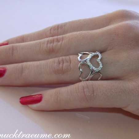 Enchanting Diamond Heart Ring