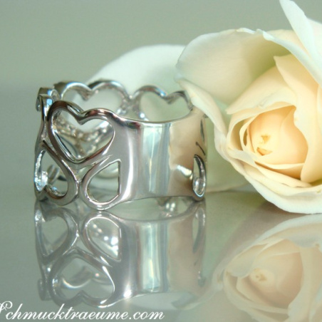 Enchanting Diamond Heart Ring