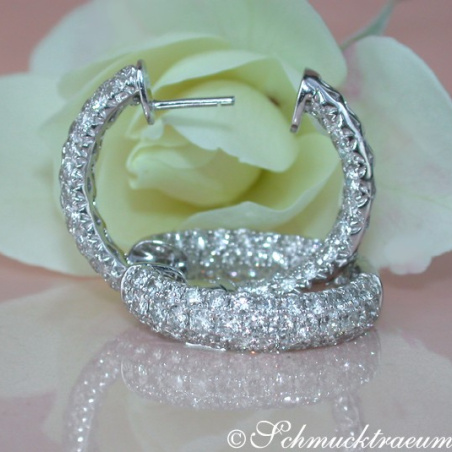 Stately Diamond Pavé Hoops (Ø 24 mm)