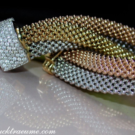 Stately "Cord" Bracelet with Diamonds