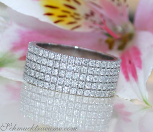 Extra Flat Diamond Eternity Ring in White gold 18k