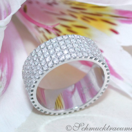 Extra Flat Diamond Eternity Ring in White gold 18k