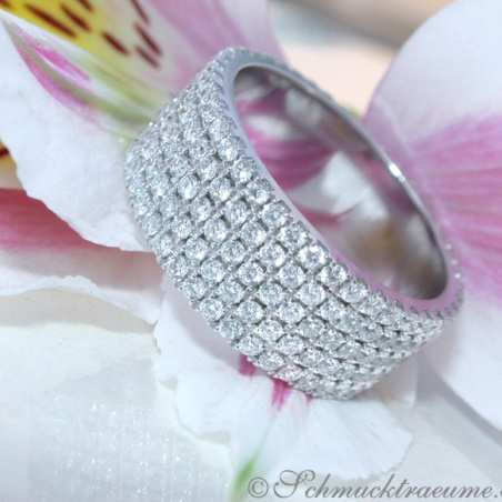 Extra Flat Diamond Eternity Ring in White gold 18k