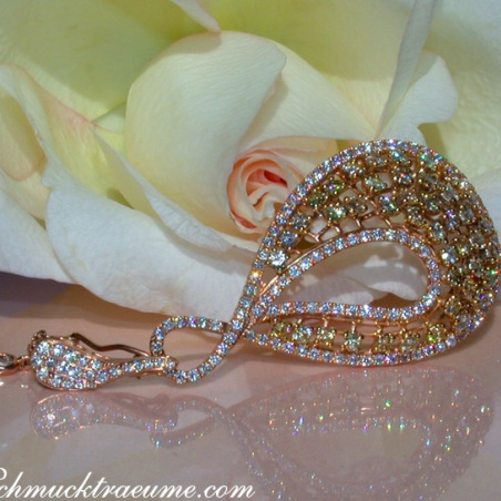 High Carat Pendant with Yellow & White Diamonds
