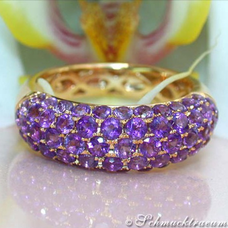 Elegant Amethyst Pavéring