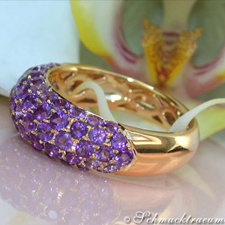 Elegant Amethyst Pavéring