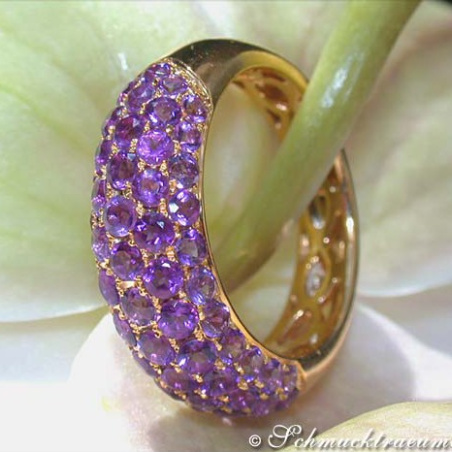 Elegant Amethyst Pavéring