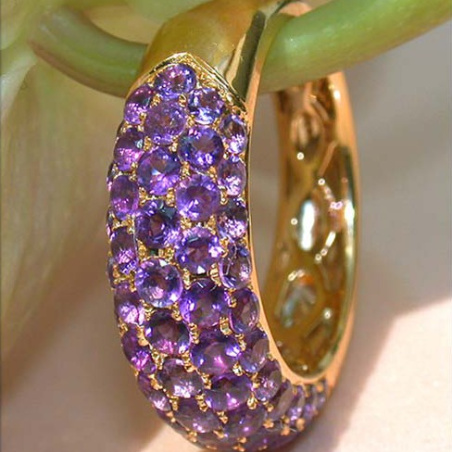 Elegant Amethyst Pavéring