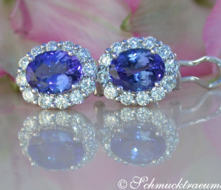 Exquisite AAA Tanzanite Studs with Diamonds