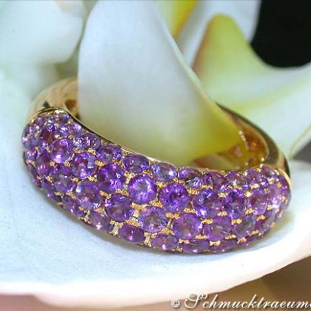 Elegant Amethyst Pavéring