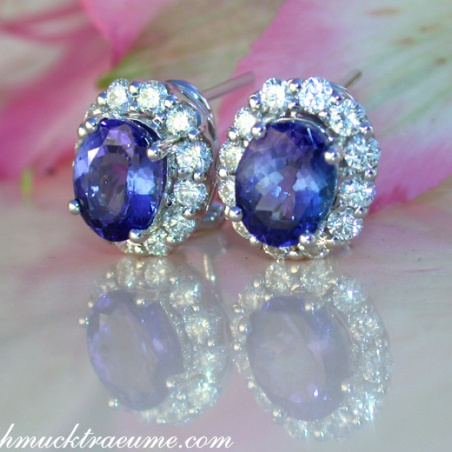 Exquisite AAA Tanzanite Studs with Diamonds