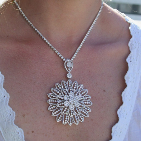 Gigantic Diamond Pendant / Brooch with Impressive Dimensions