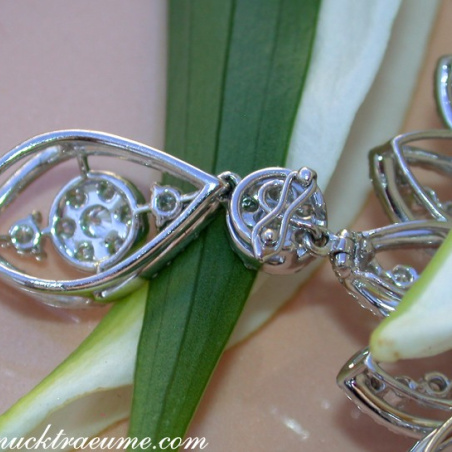 Gigantic Diamond Pendant / Brooch with Impressive Dimensions