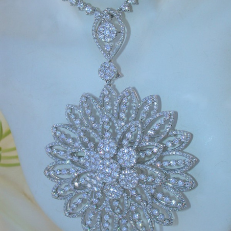 Gigantic Diamond Pendant / Brooch with Impressive Dimensions