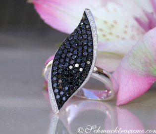 Black & White Diamond Ring in a Leaf Design