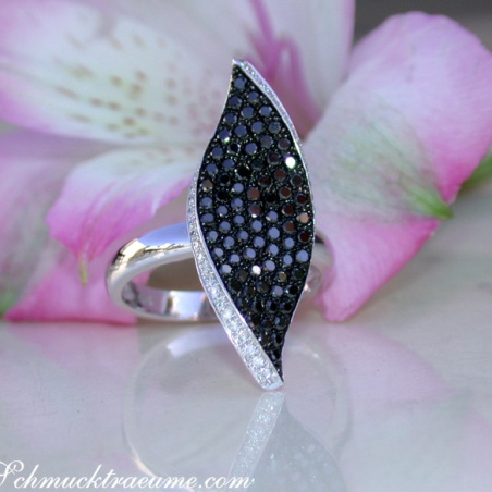 Black & White Diamond Ring in a Leaf Design