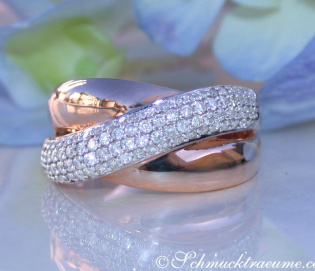 Cross Over Rosegold Ring with Diamonds