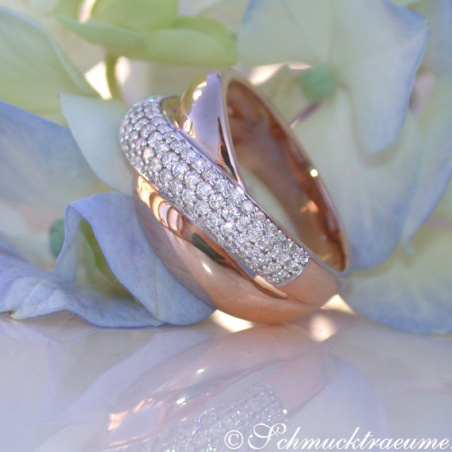 Cross Over Rosegold Ring with Diamonds
