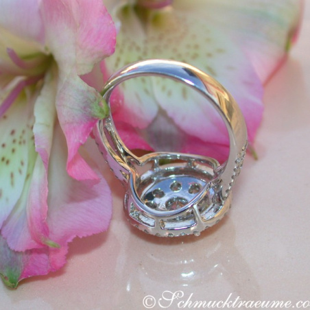 Exquisite Diamond Ring (Illusion Design)