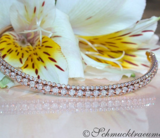 Brillanten Armreif in Roségold