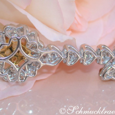 High-end Key Pendant with Yellow and White Diamonds