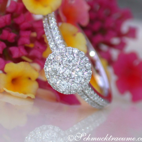 Classy Diamond Ring