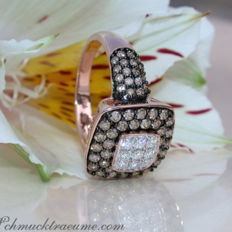 Timeless Square Ring with brown & white Diamonds
