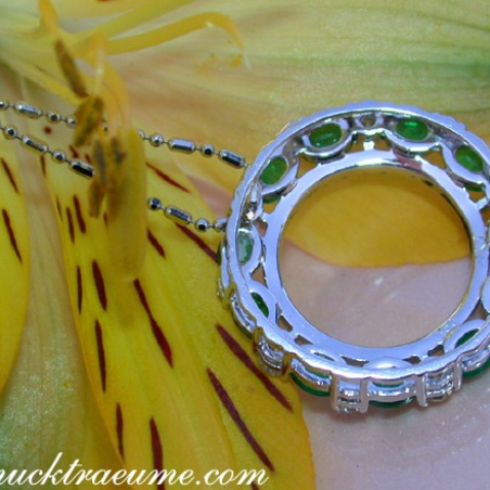 Wonderful Emerald Circle Pendant with Diamonds