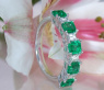 Diamanten Ring mit kolumbianischen Smaragden