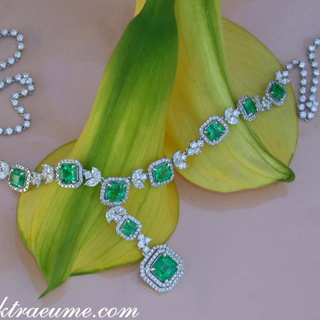 Unique Necklace with Columbian Emeralds and Diamonds