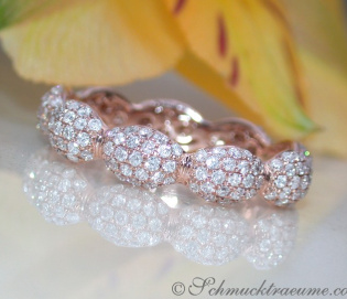 Timeless Diamond Pavé Eternity Ring in Rose gold