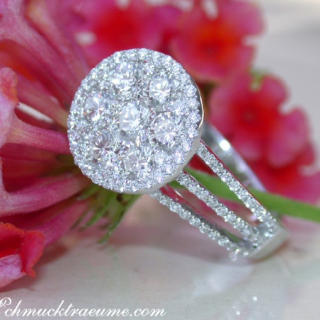 Extra flat Diamond Ring