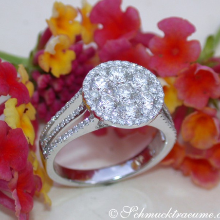 Extra flat Diamond Ring