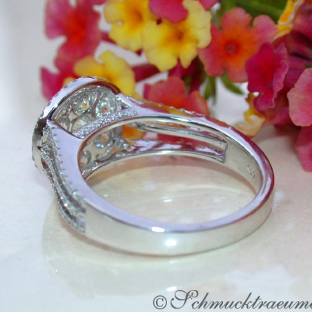 Extra flat Diamond Ring