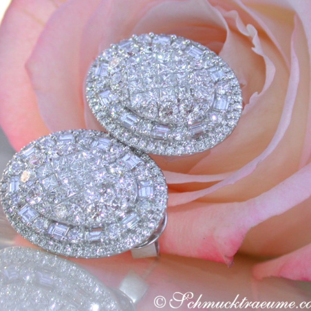 Prestigeous Diamond Earrings with Baguette & Princess Diamonds
