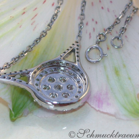Dreamlike Diamond Necklace