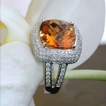Amazing Madeira Citrine Ring with Diamonds