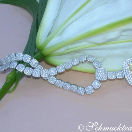 Luxus: Brillanten Collier mit gelben Diamanten