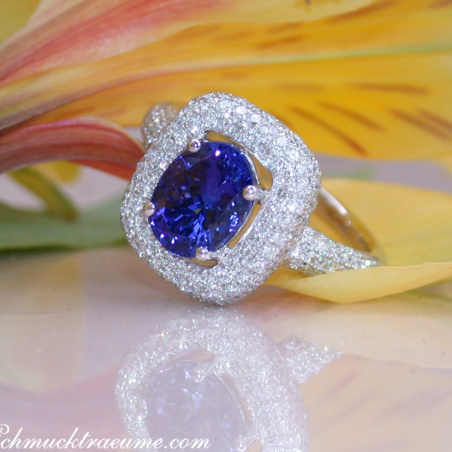 Precious AAA Tanzanite Ring with Diamonds