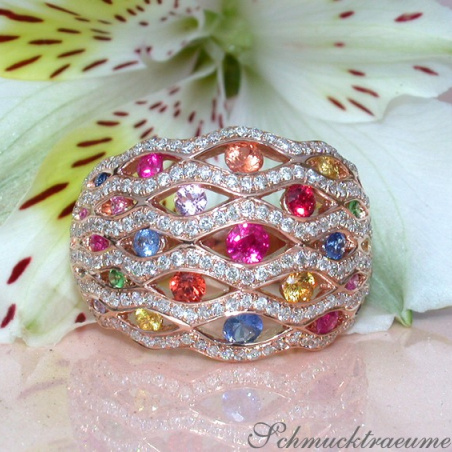Regenbogen Saphir Ring mit Brillanten