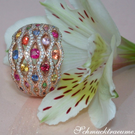 Regenbogen Saphir Ring mit Brillanten