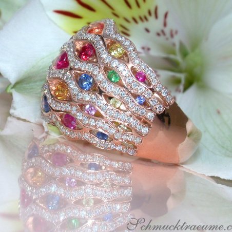 Regenbogen Saphir Ring mit Brillanten