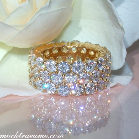 Splendid Diamond Eternity Ring (10.60 ct.)