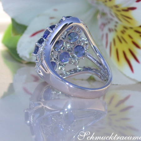 Stately Ceylon Sapphire Ring with Diamonds