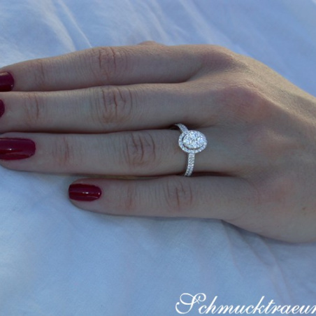 Oval Diamond Ring