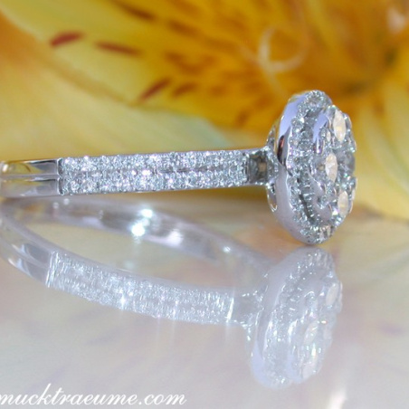 Oval Diamond Ring