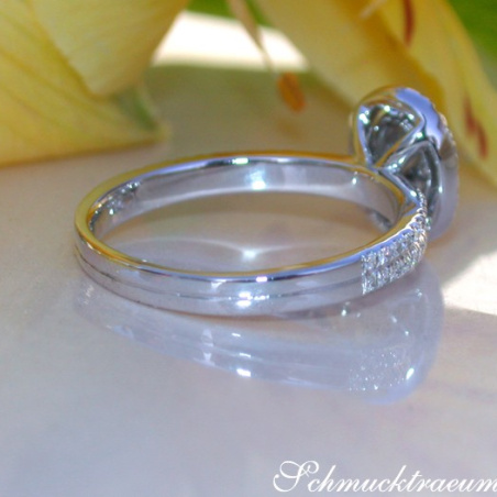 Oval Diamond Ring