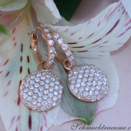 Pretty Diamond Earrings in Rose gold 14k