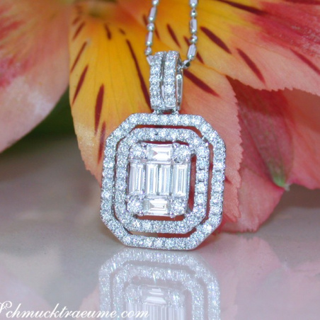 Exquisite Diamond Pendant with Baguette Diamonds