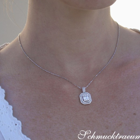 Exquisite Diamond Pendant with Baguette Diamonds